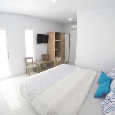 Reddoorz Near Jalan Gatot Subroto Barat Denpasar Hotell Exteriör bild